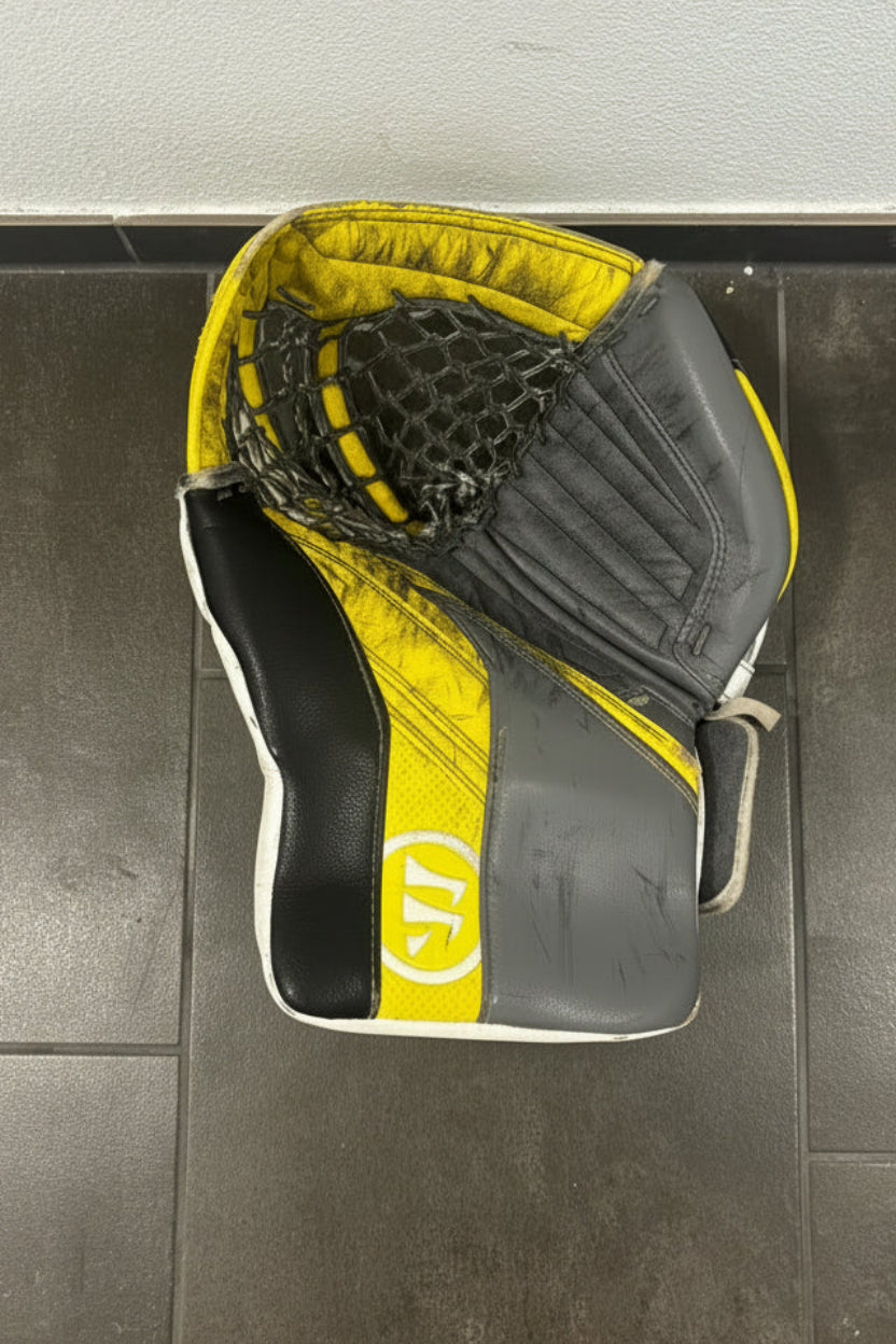 Warrior Ritual R/GT2 by Smith Fanghand Senior – Goalie Catch Glove
