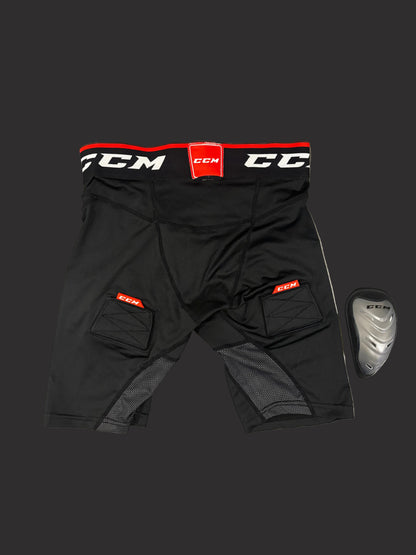 CCM Compression Shorts Junior XL mit Tiefschutz & Stutzen-Klett